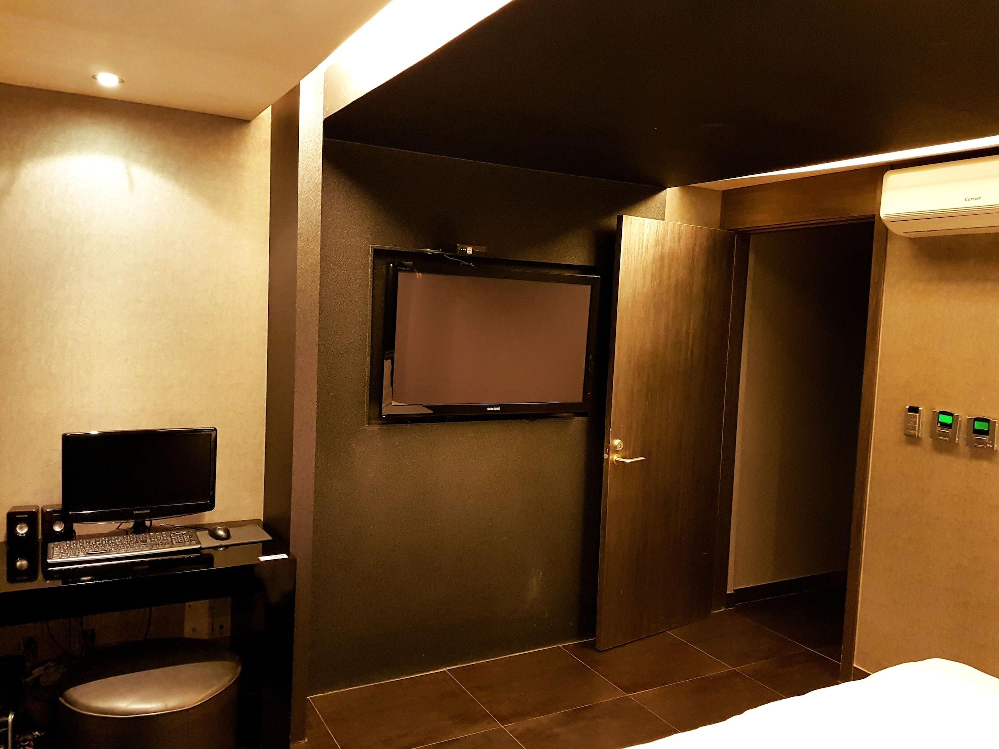 The California Hotel Seoul Seocho Bagian luar foto