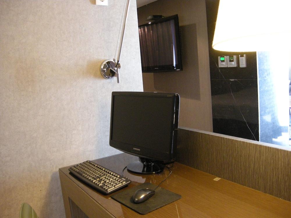 The California Hotel Seoul Seocho Bagian luar foto