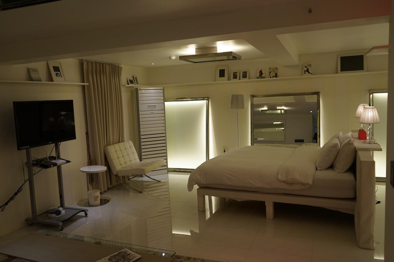 The California Hotel Seoul Seocho Bagian luar foto